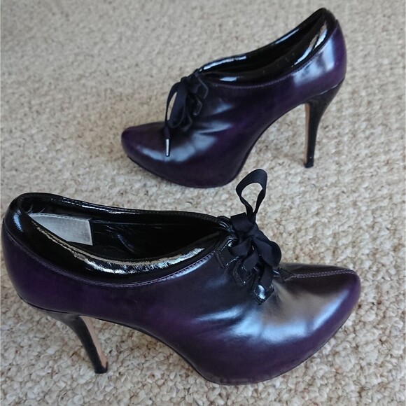 Max Studio Zanzibar heeled low top booties in eggplant Purple size 6M - Picture 5 of 15
